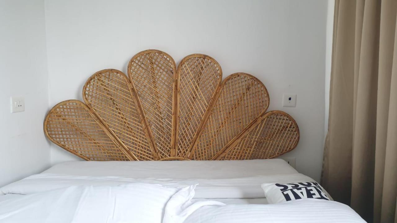 Kadal The Beach House 蓬蒂切里 外观 照片